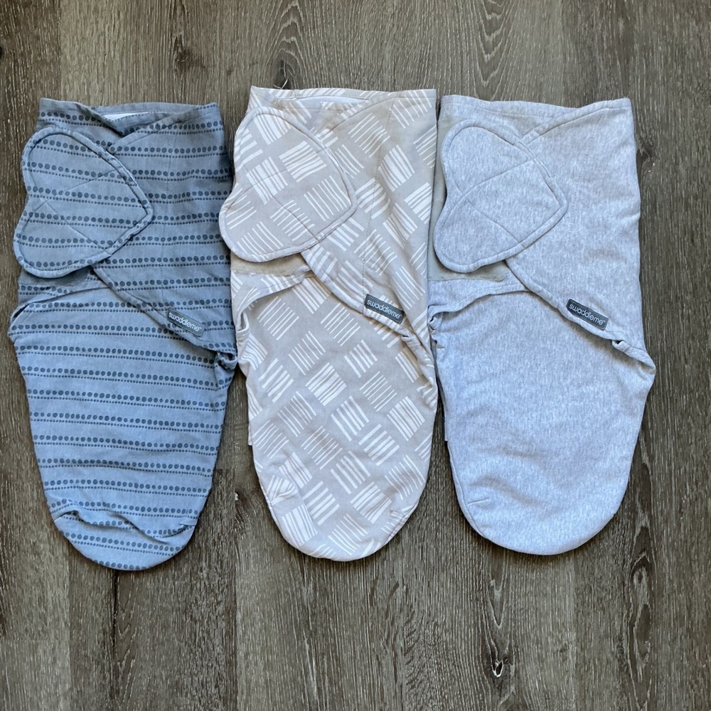 Lot of 3 SwaddleMe Original Swaddle Sleep Sack‎ 0-3 Months Grey White Neutral